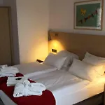 Hotel Haus Vom Guten Hirten