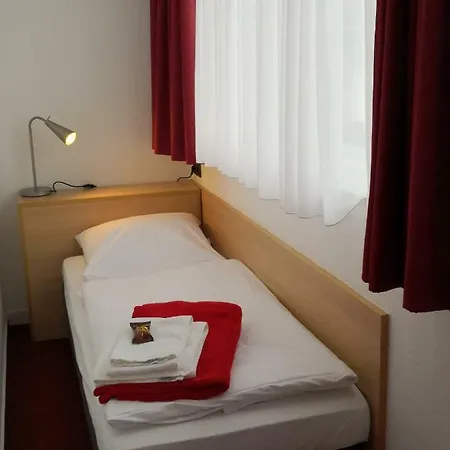 Hotell Haus Vom Guten Hirten Munster (North Rhine-Westphalia)