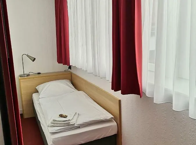 Szálloda Haus Vom Guten Hirten